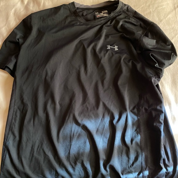 Under Armour Other - Under Armor shirt Under Armour Other - Under Armor shirt
